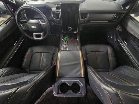 Used 2024 Ford Expedition Max Platinum image 22