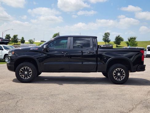 Used 2023 Chevrolet Silverado 1500 ZR2 w/ Technology Package image 4