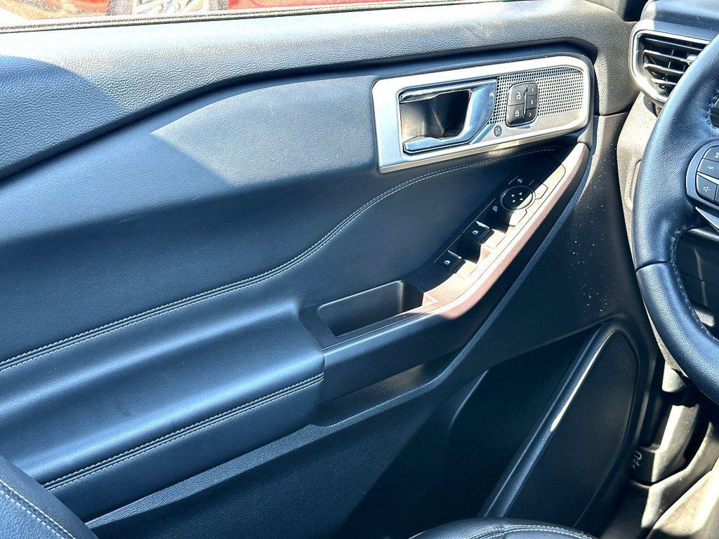 Used 2020 Ford Explorer Limited RWD image 28