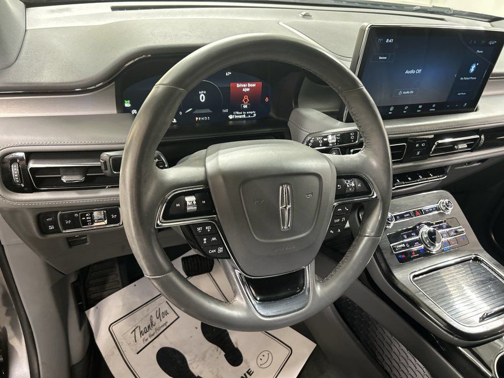 Used 2021 Lincoln Nautilus Reserve w/ Equipment Group 201A AWD/4WD image 4