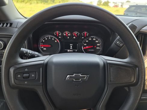 Used 2019 Chevrolet Silverado 1500 Custom Trail Boss w/ Custom Convenience Package AWD/4WD image 24