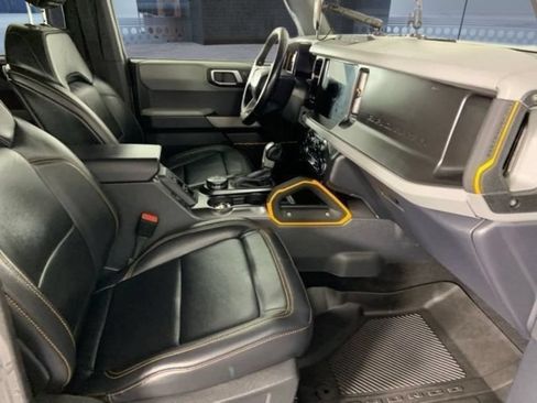 Used 2023 Ford Bronco Badlands AWD/4WD image 16