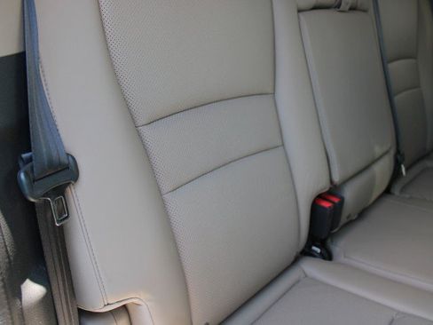 Used 2017 Honda Ridgeline RTL-T image 14