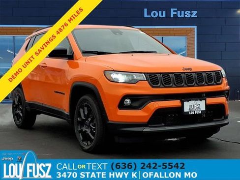 New 2026 Jeep Compass Latitude AWD/4WD image 1