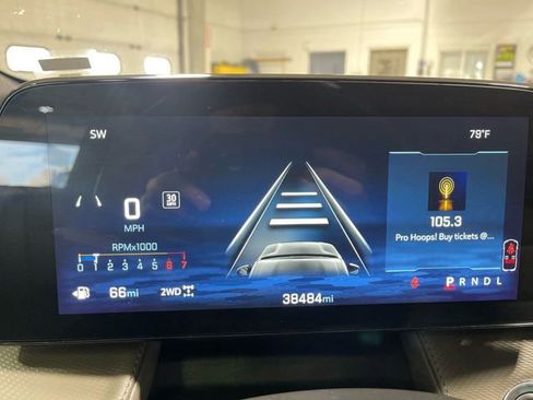 Used 2025 Chevrolet Equinox LT w/ Convenience Package II image 15