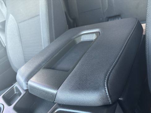 Used 2024 GMC Sierra 1500 SLE image 31