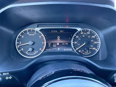 Used 2023 Nissan Rogue SV image 23