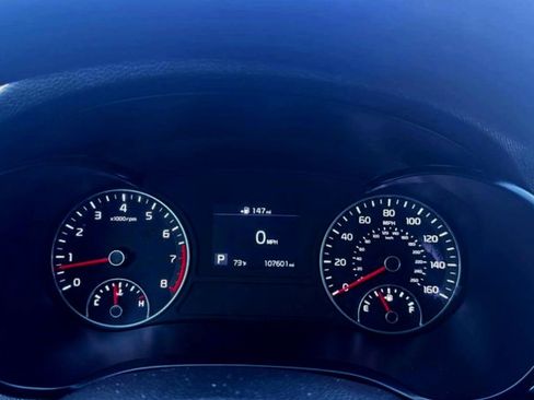 Used 2019 Kia Optima LX image 12