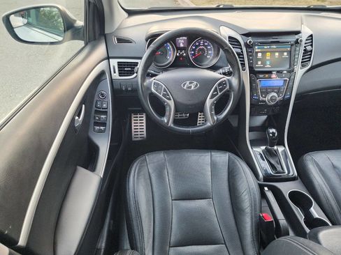 Used 2016 Hyundai Elantra GT w/ Option Group 03 FWD image 18
