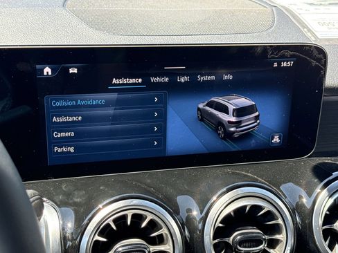 New 2026 Mercedes-Benz GLB 250 image 25