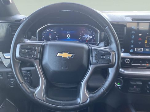 Used 2023 Chevrolet Silverado 1500 High Country w/ High Country Premium Package AWD/4WD image 22