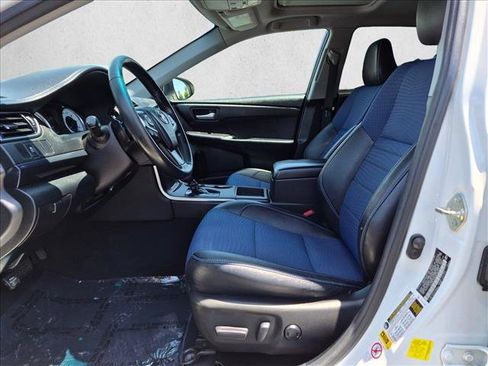 Used 2016 Toyota Camry SE FWD image 15