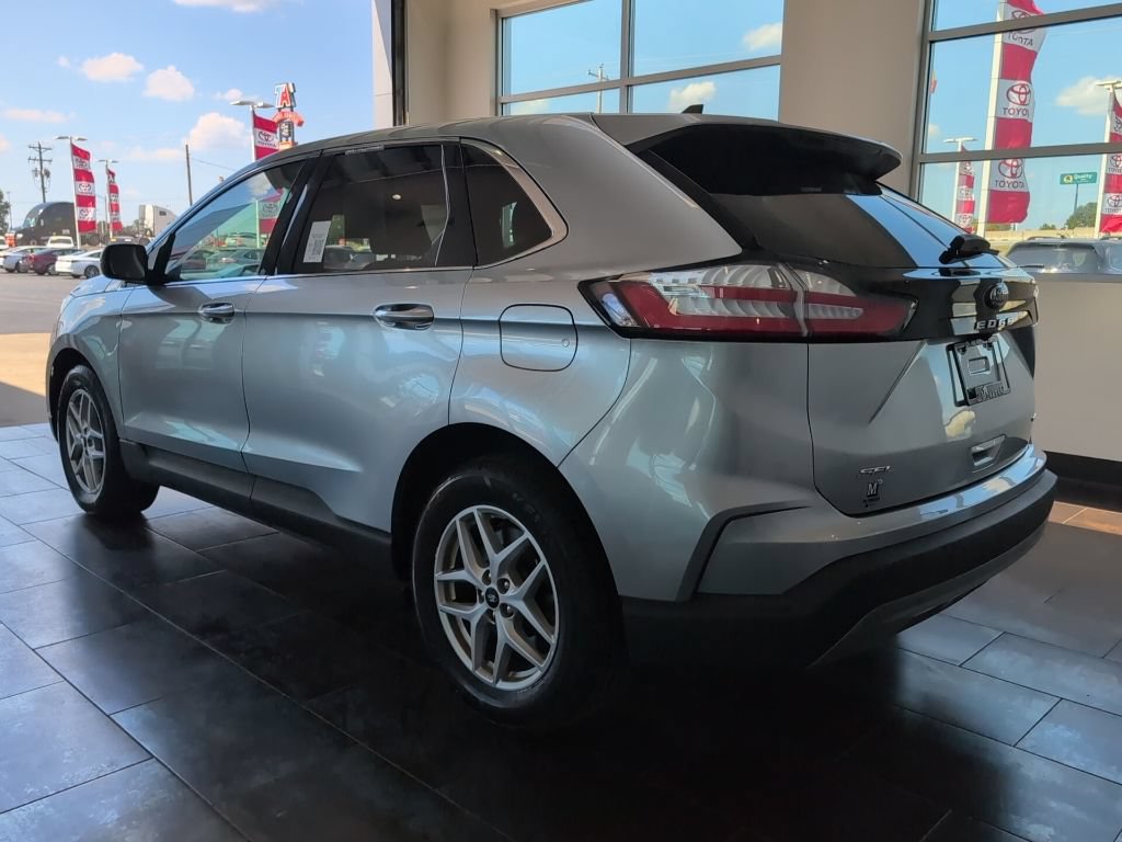 Used 2024 Ford Edge SEL AWD/4WD image 5