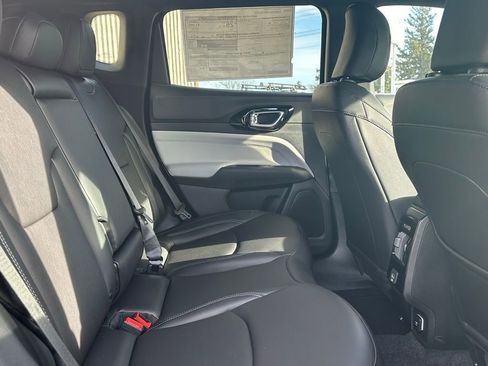 New 2026 Jeep Compass Limited image 16