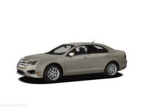 Used 2010 Ford Fusion SE image 1