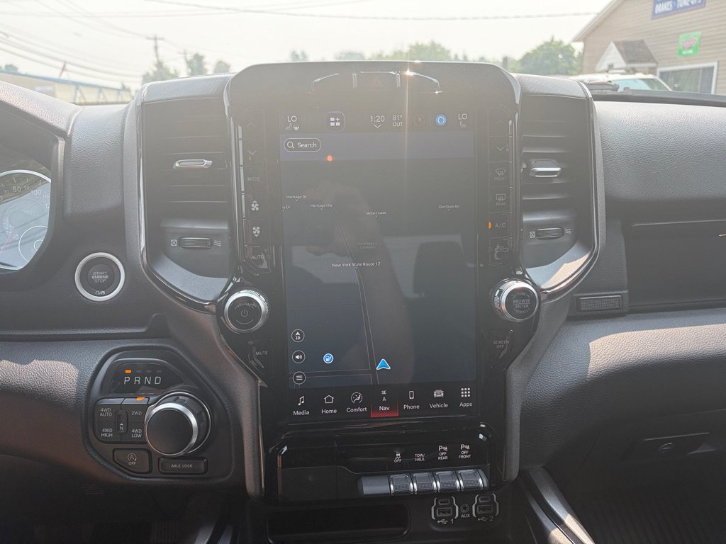 Used 2024 RAM 1500 Big Horn AWD/4WD image 43