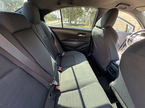 Used 2022 Toyota Corolla SE FWD image 29