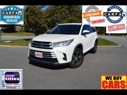 Used 2019 Toyota Highlander LE