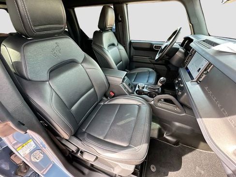 Used 2025 Ford Bronco Badlands AWD/4WD image 27