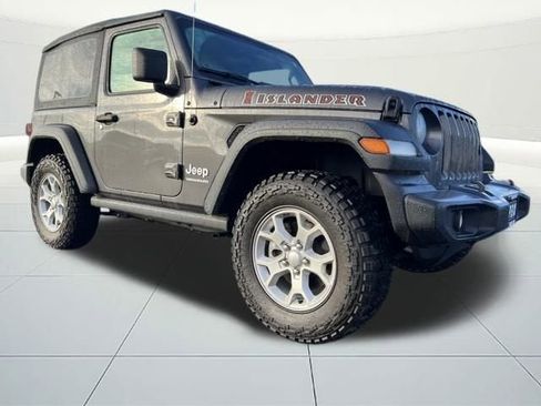 Used 2021 Jeep Wrangler Sport image 7