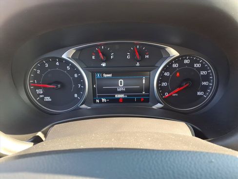 Used 2024 GMC Terrain SLE FWD image 19