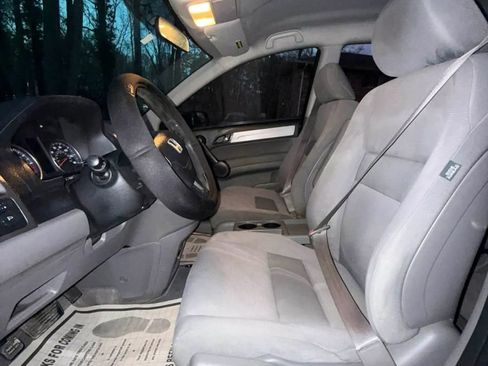 Used 2010 Honda CR-V LX image 2