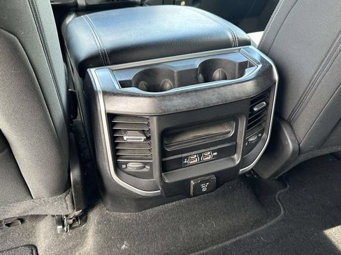 Used 2020 RAM 1500 Big Horn AWD/4WD image 14
