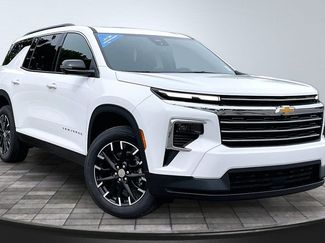 New 2026 Chevrolet Traverse LT FWD video 2