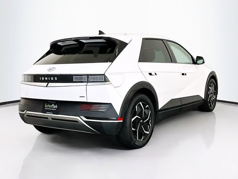 Used 2024 Hyundai Ioniq 5 SEL image 9