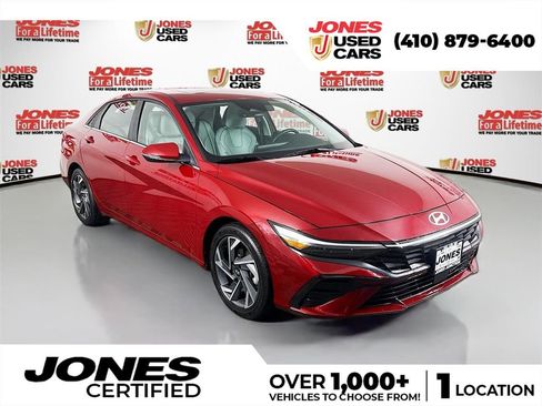 Used 2025 Hyundai Elantra Limited FWD image 1