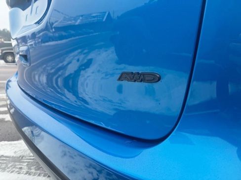 Used 2026 Chrysler Pacifica Select w/ S Appearance Package image 9