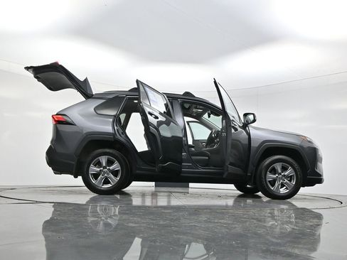 Used 2022 Toyota RAV4 XLE w/ Convenience Package AWD/4WD image 51