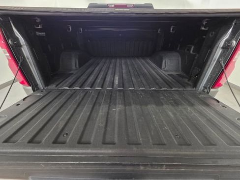 Used 2021 Chevrolet Silverado 1500 LT Trail Boss w/ Convenience Package II AWD/4WD image 21