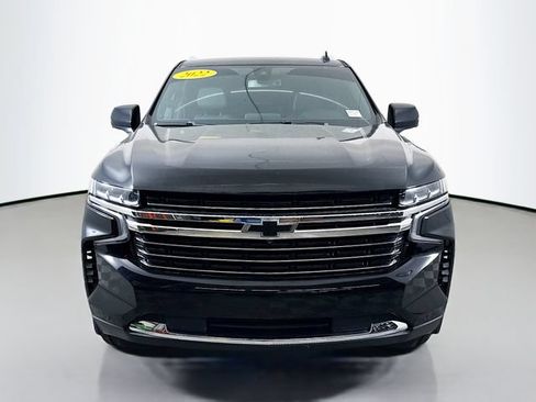 Used 2022 Chevrolet Tahoe LT w/ Luxury Package RWD image 2