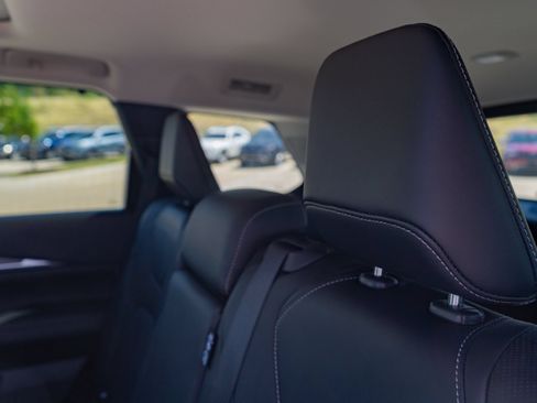 Certified 2026 INFINITI QX60 Luxe w/ Cargo Package FWD image 24