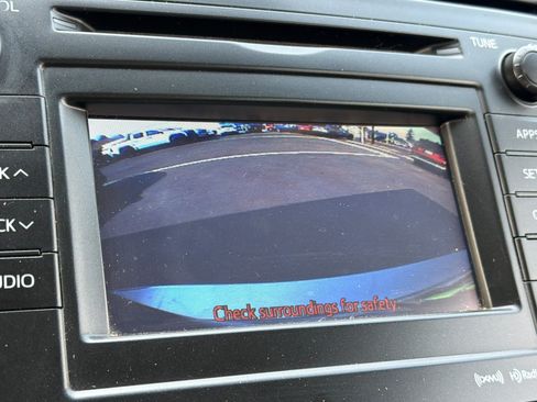 Used 2014 Toyota Prius V Three FWD image 16
