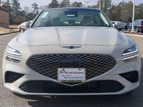 New 2026 Genesis G70 2.5T Prestige image 8