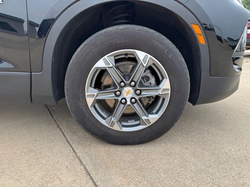 Used 2024 Chevrolet Blazer LT image 23