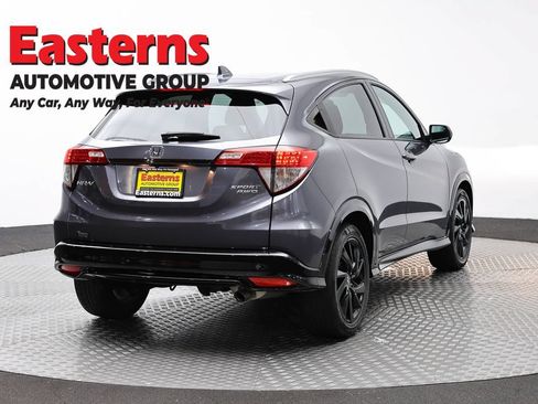 Used 2021 Honda HR-V Sport image 5