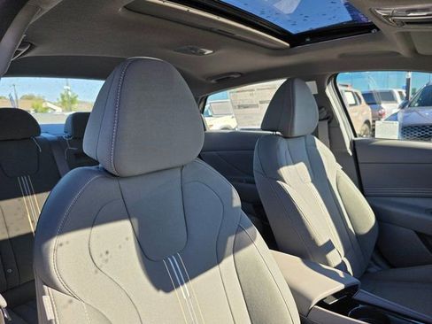 New 2026 Hyundai Elantra SEL Sport image 11