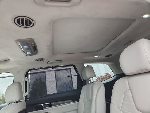 Used 2021 Kia Telluride SX w/ SX Prestige Package AWD/4WD image 30