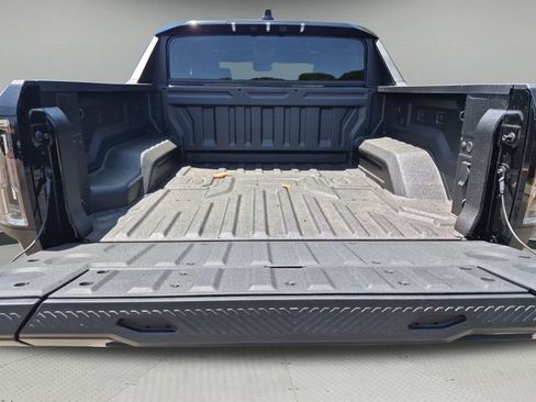 New 2026 GMC Hummer EV 4x4 Crew Cab image 25
