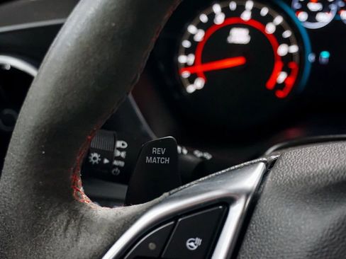 Used 2018 Chevrolet Camaro ZL1 image 60