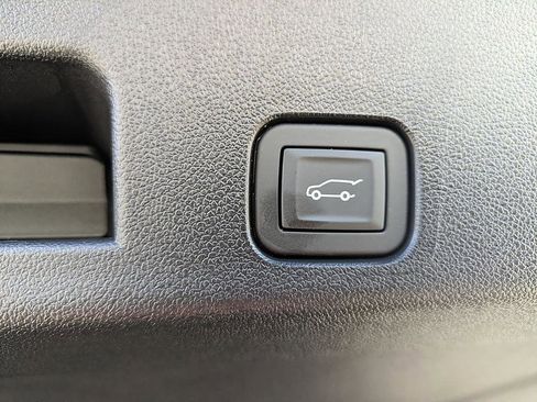 New 2026 Chevrolet Traverse RS image 32