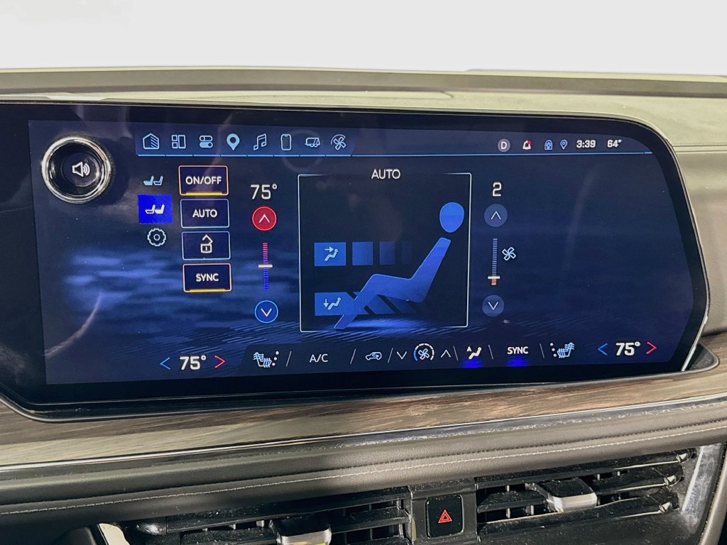 Used 2025 Chevrolet Suburban Z71 AWD/4WD image 29