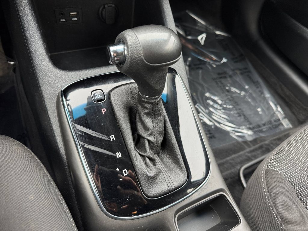 Used 2018 Kia Forte LX FWD image 24