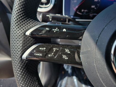 Used 2026 Mercedes-Benz CLE 300 4MATIC Coupe image 23