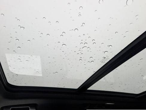 Used 2021 Chevrolet Tahoe High Country w/ Premium Package image 25