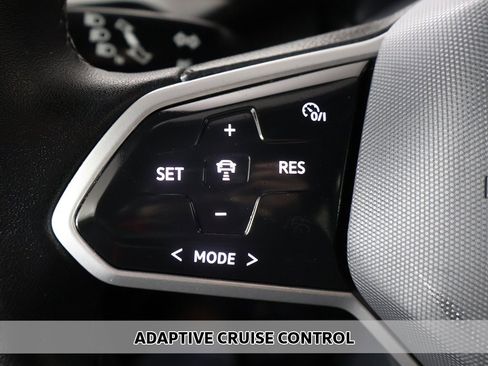 Used 2023 Volkswagen ID.4 Pro S image 5