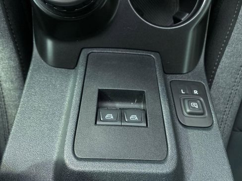 Used 2022 Ford Bronco Big Bend w/ Sasquatch Package image 26